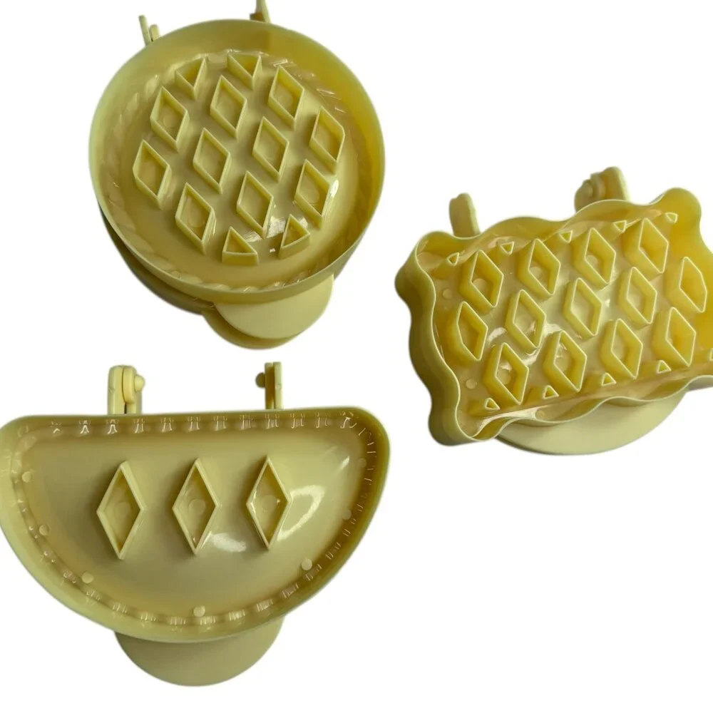 Williams Sonoma Classic Mini Pie Molds: Pocket, Round, and Rectangle.  Set of 3.